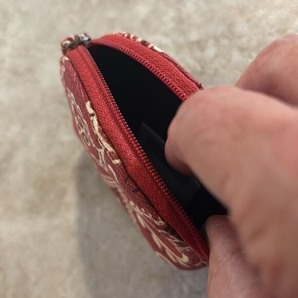 Longaberger Keychain / Coinpurse - Picture 3 of 3